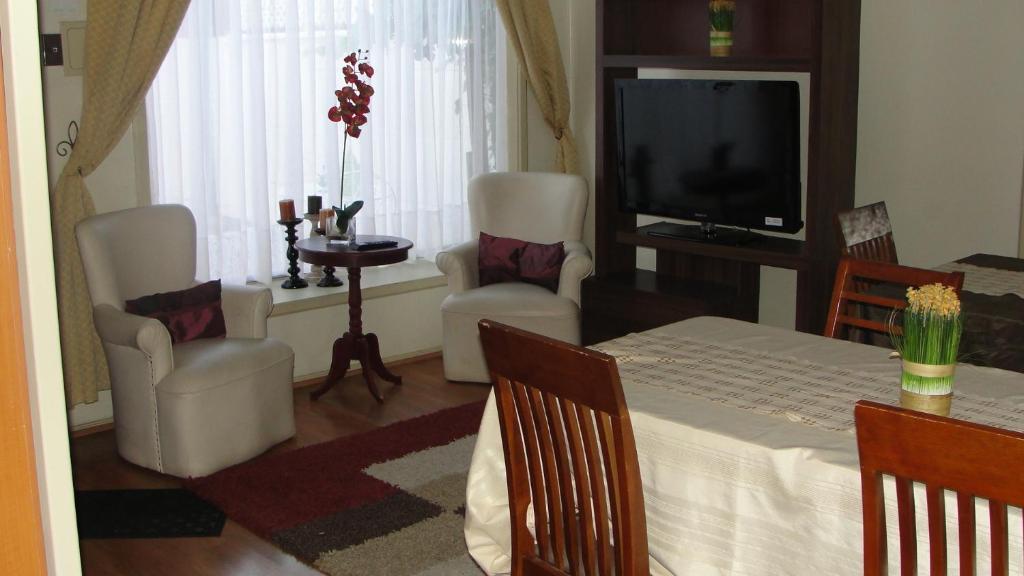 Hostal Y Departamentos Alcala Temuco Extérieur photo