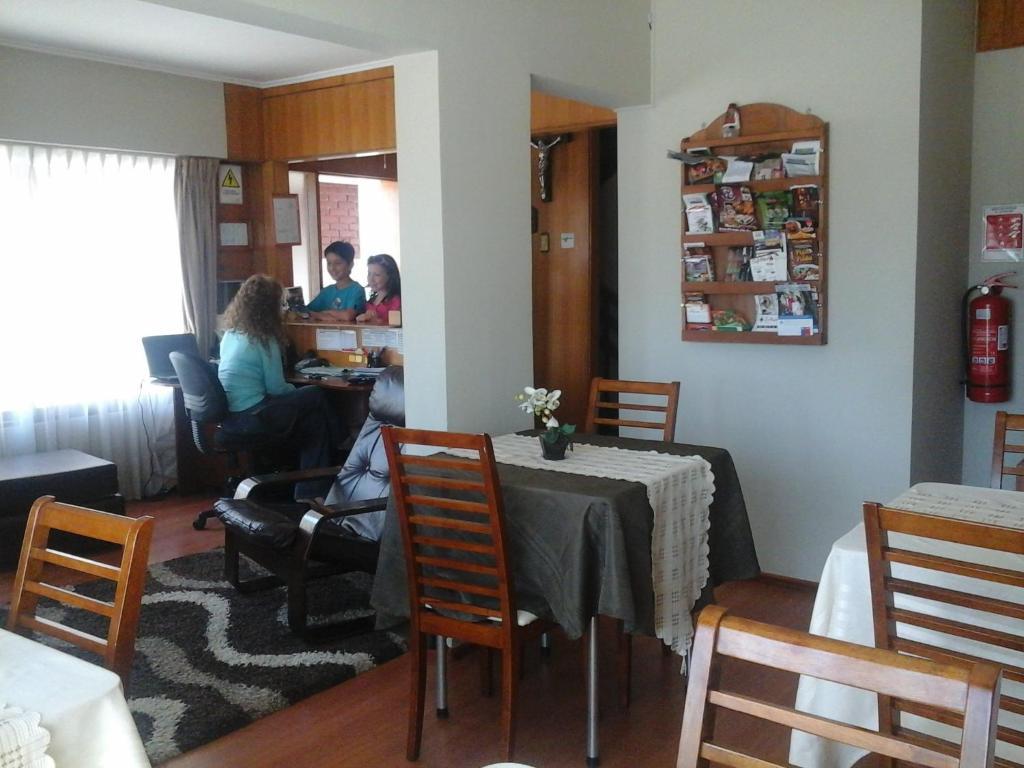 Hostal Y Departamentos Alcala Temuco Extérieur photo